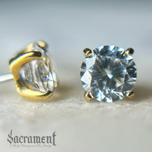 Load image into Gallery viewer, Tiffany Prong set CZ - in 2mm - 6mm  set in 18kt yellow, white  or rose gold