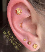 Load image into Gallery viewer, Virtue end featuring genuine honey topaz