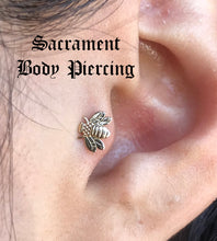 Load image into Gallery viewer, Bee gold end - threaded and threadless