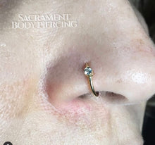 Load image into Gallery viewer, Fixed bezel set CZ seam ring - vertical orientation