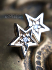 Star with genuine diamond -