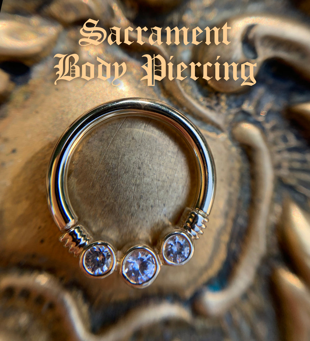 BVLA - faraway seam ring with white sapphires