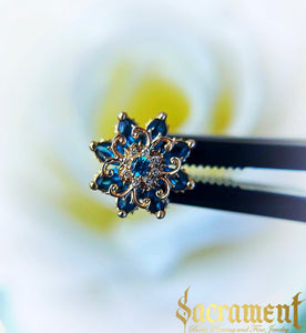 Rose End featuring London Topaz with Green Tourmaline Center in 18k Yellow Gold