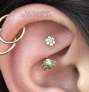 Bee and flower J curve for rook or navel - gold
